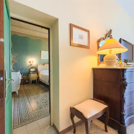 Palazzo Sabella Tommasi Holiday home