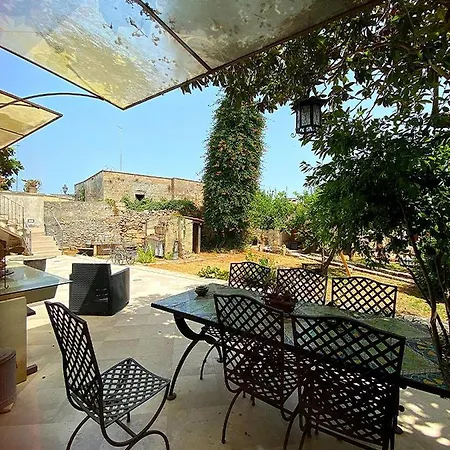 Palazzo Sabella Tommasi Calimera (Lecce)