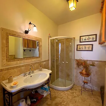 Palazzo Sabella Tommasi Holiday home