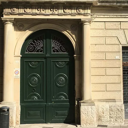 Palazzo Sabella Tommasi Holiday home